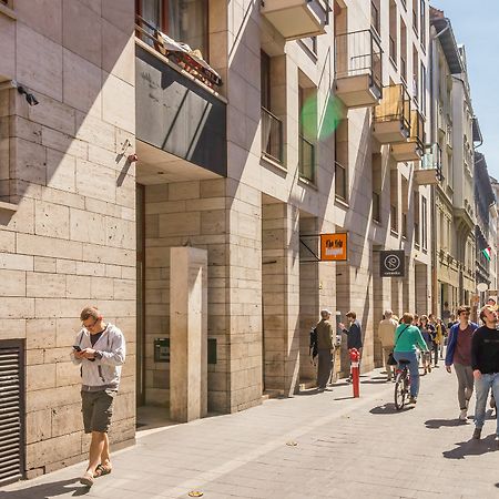 Adler Apartments Budapest Bagian luar foto